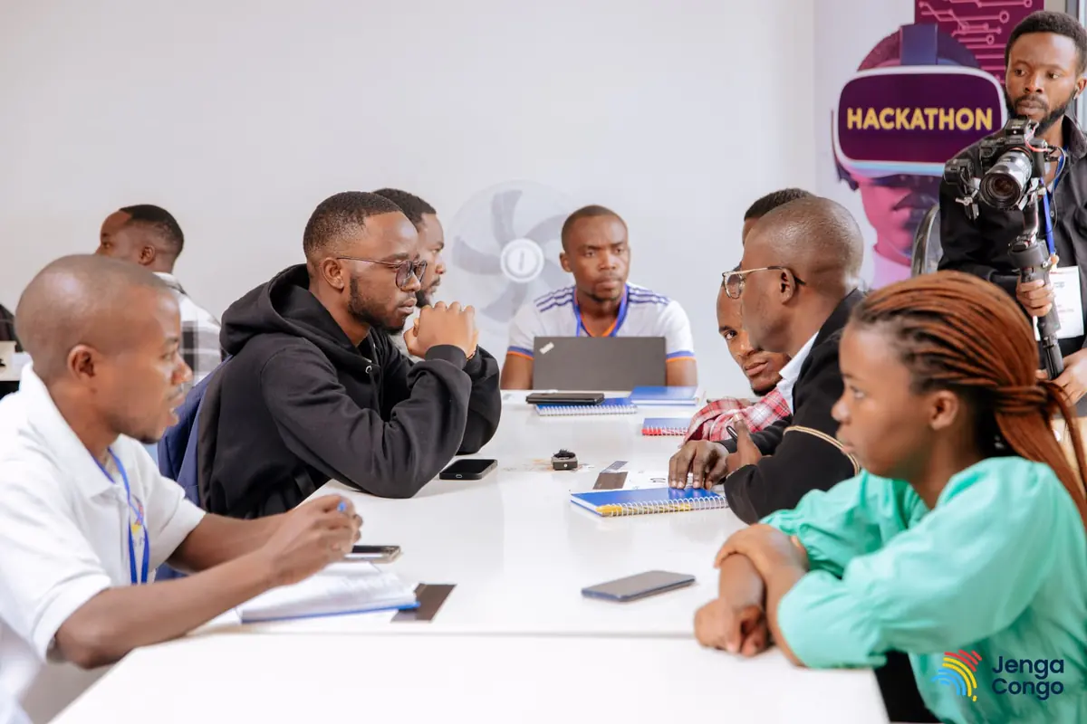 Mentors and participants discussing project ideas